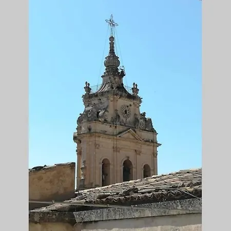 Terrazza Con Vista 'casa Ziicedda' Hébergement de vacances Modica